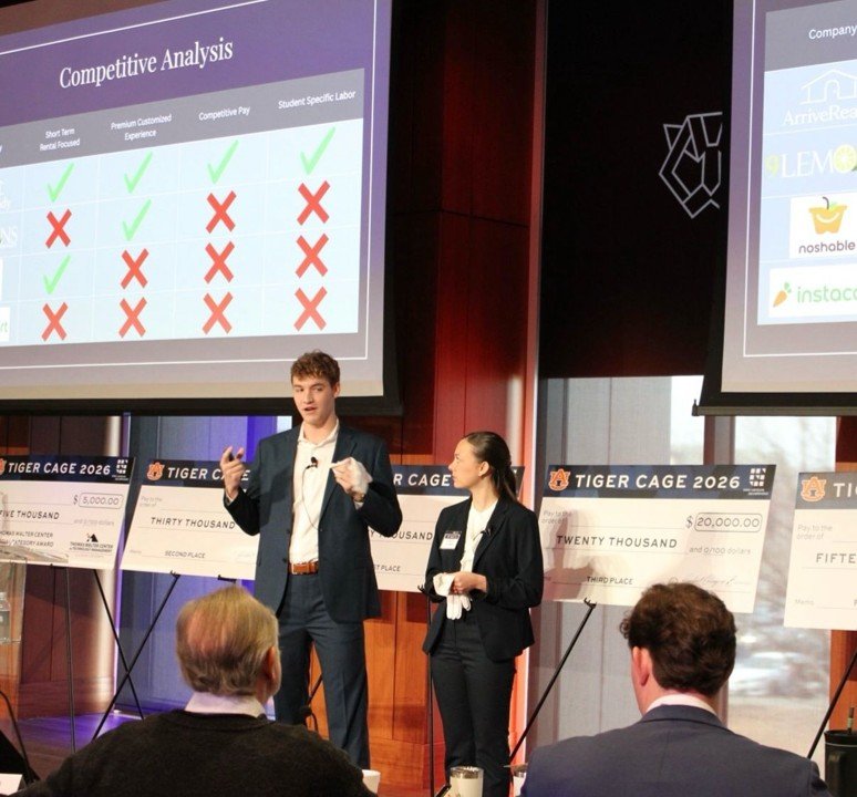 Students Sophie and Will at LPD event